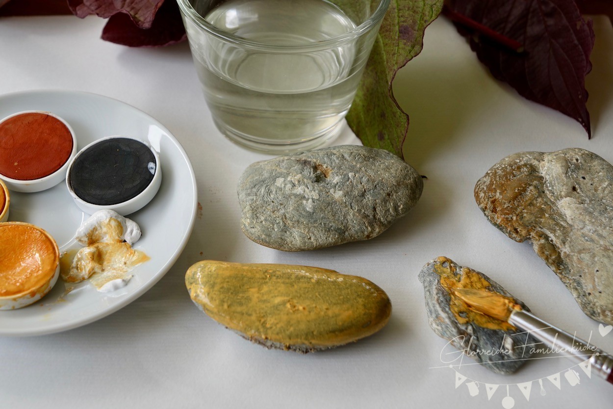 Herbstdeko Anleitung Steine bemalen Glorreiche Familienküche